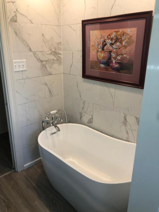 Kathryn'S Corner Cottage - Gorgeous Views Alpine Bagian luar foto